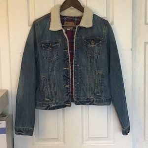 Hollister denim jean Sherpa jacket